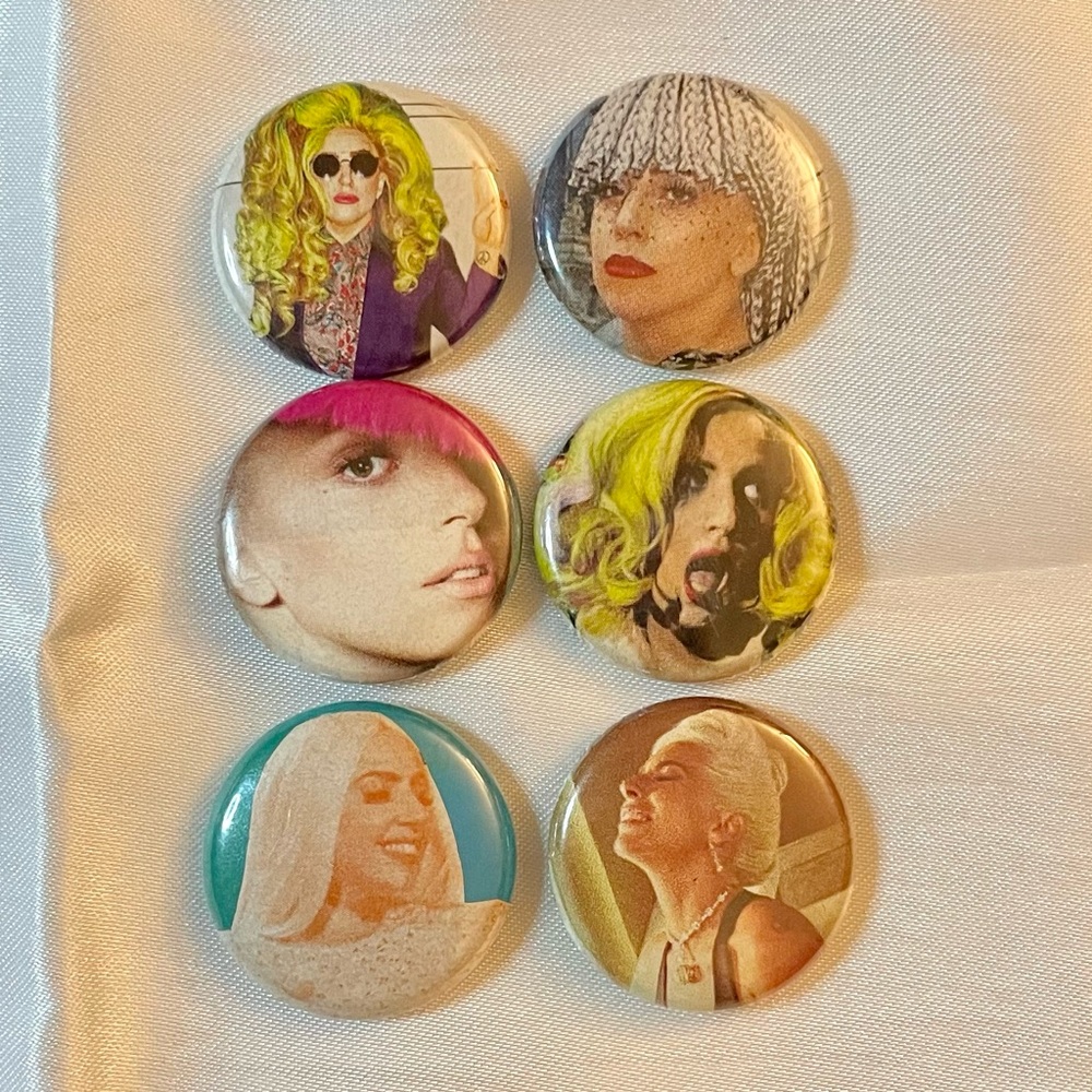 6 Lady Gaga metal pins